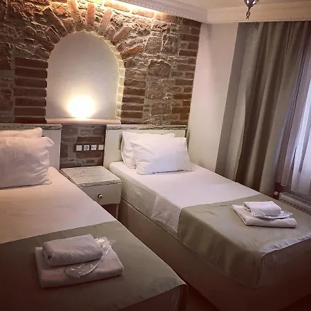 Cunda Butik Ayvalı
