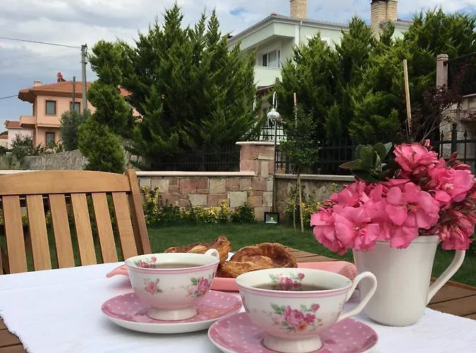 Cunda Butik Айвалик